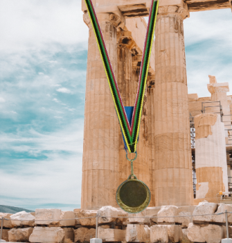 Medalha de ouro com gravação, disco e fita incluídos no preço, 4.5 cm