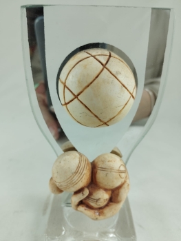 Trofeo petanca color crema, 16.5 cm
