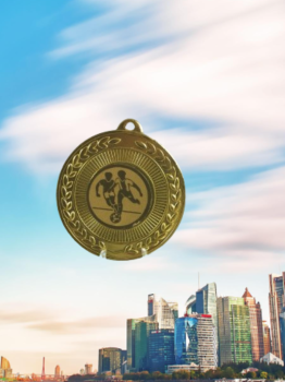MEDALHA DE OURO COM DECORAÇÃO, 5.5 cm