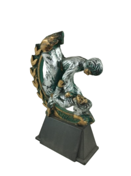 Troféu de judô na base preta, 16 cm